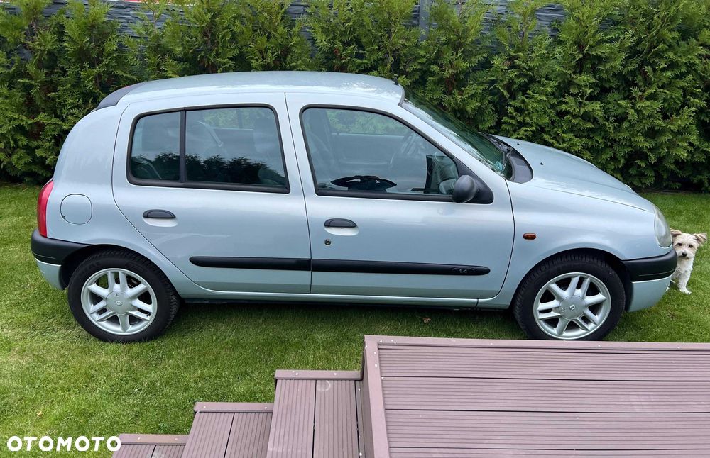 Renault Clio - 3
