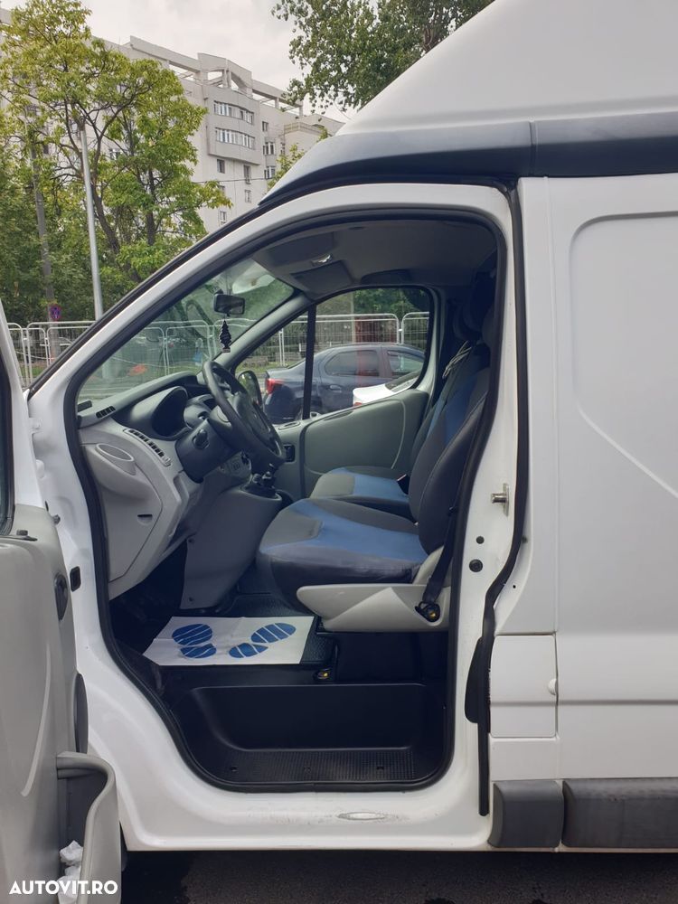 Renault Trafic L2H2 - 9