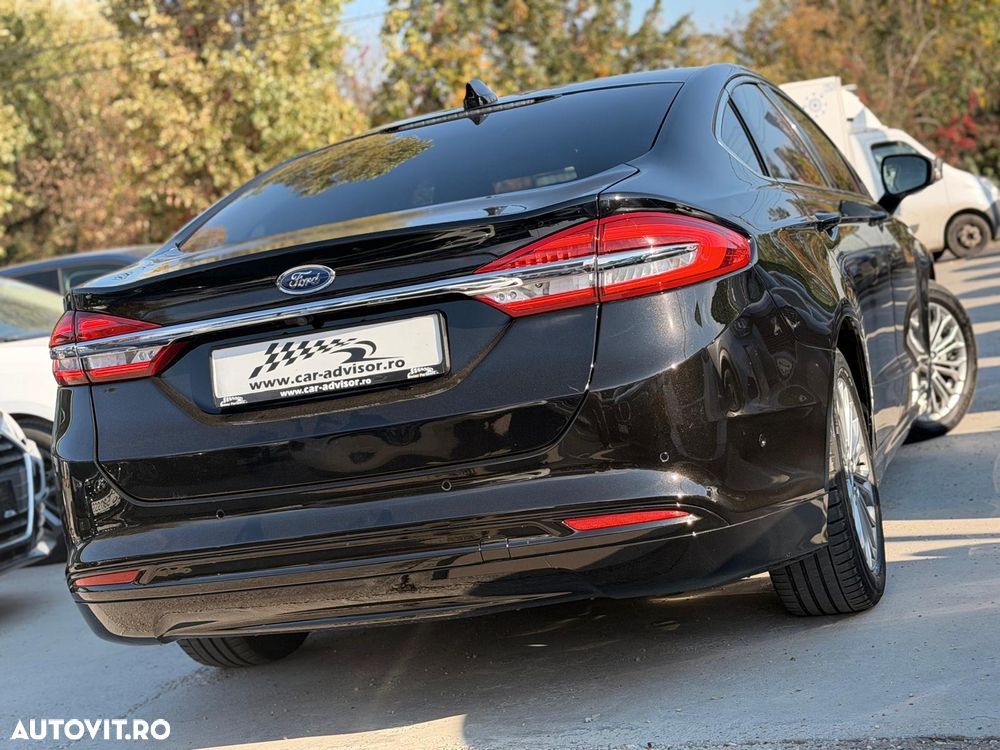 Ford Mondeo 2.0 HEV Titanium - 13