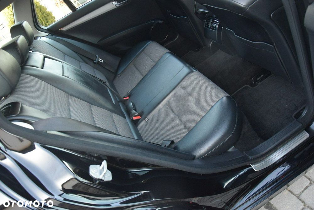 Mercedes-Benz Klasa C - 26