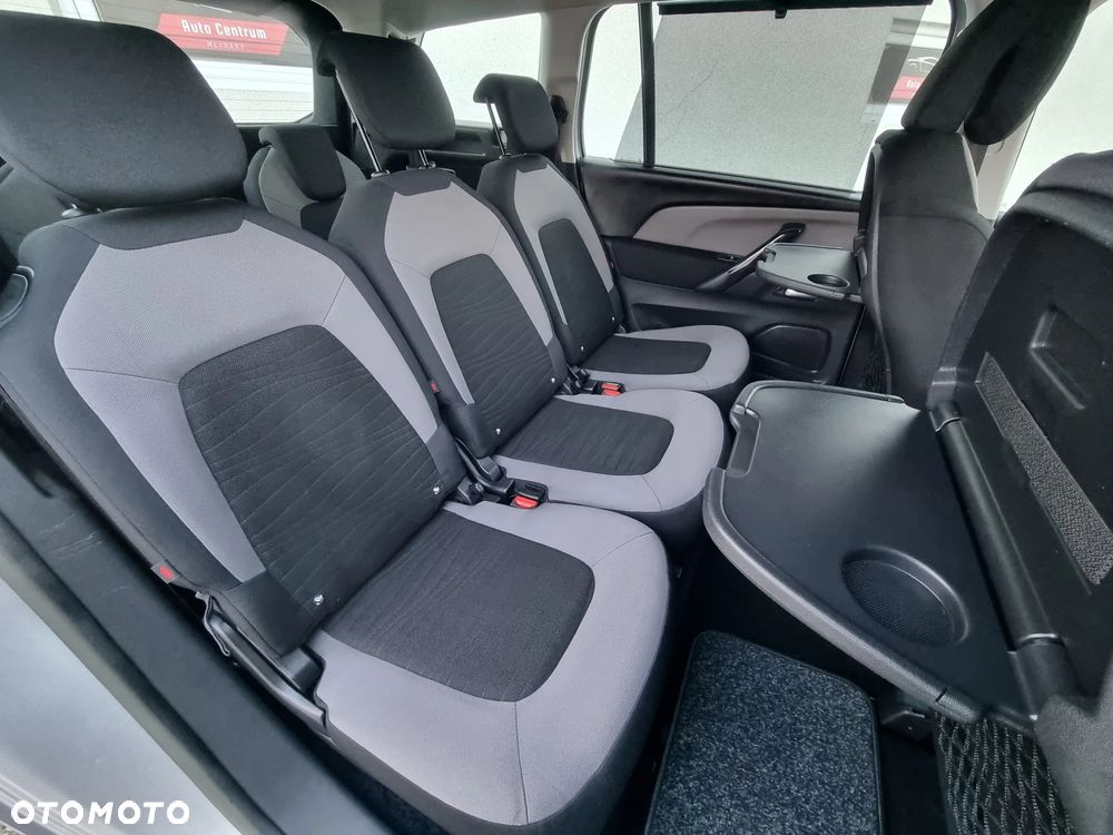 Citroën C4 Grand Picasso - 10
