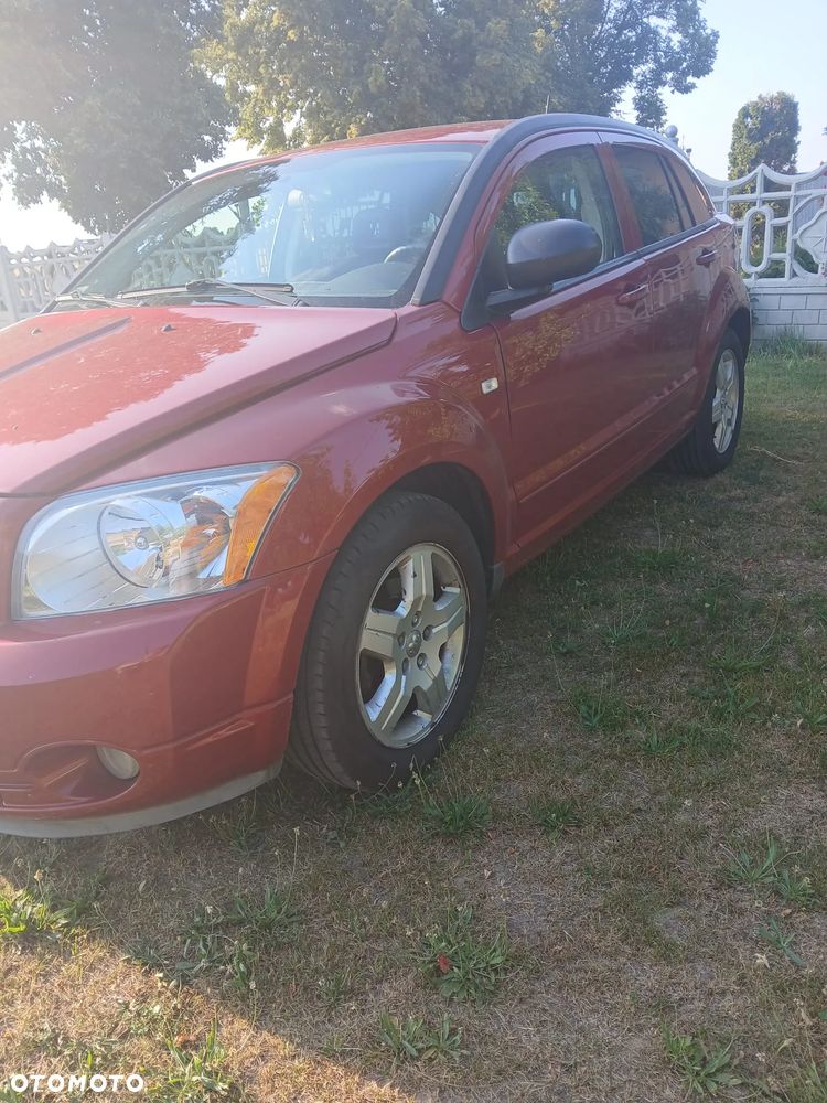 Dodge Caliber 2.0 SXT - 2