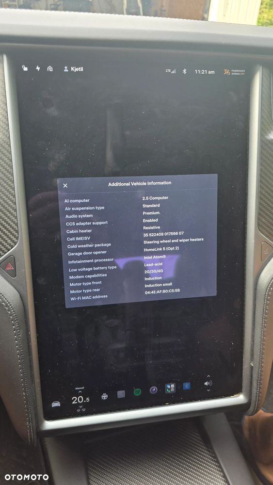 Tesla Model S - 18