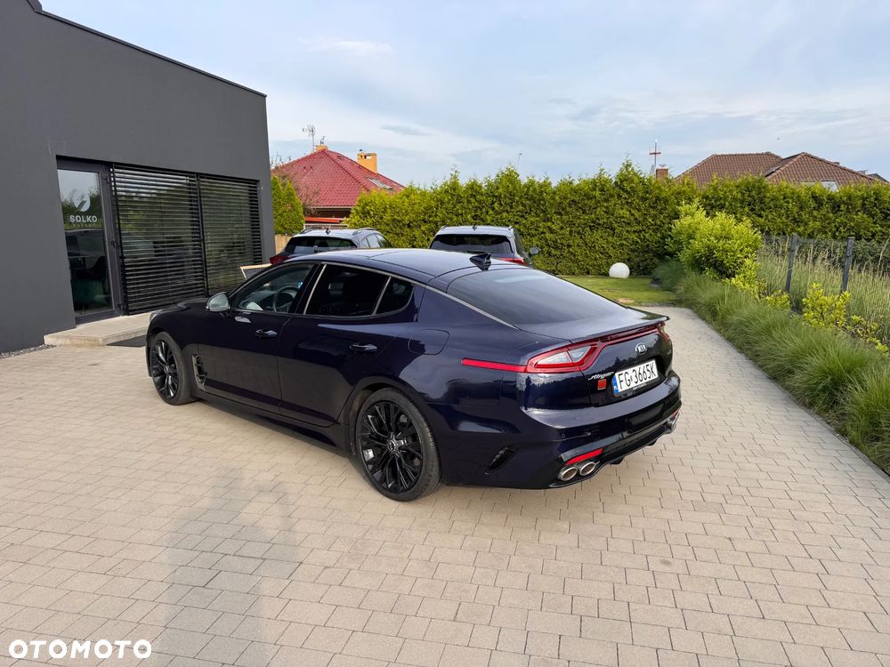 Kia Stinger 2.0 T-GDI GT Line - 2