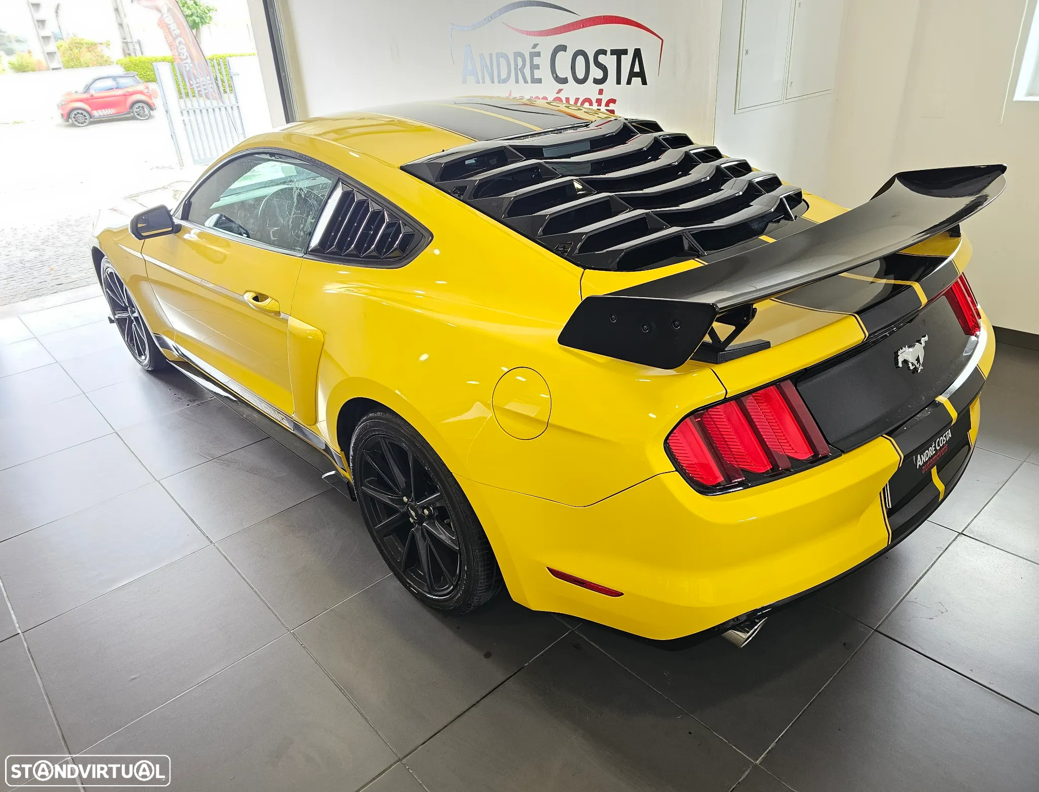 Ford Mustang 2.3i EcoBoost Aut. - 5