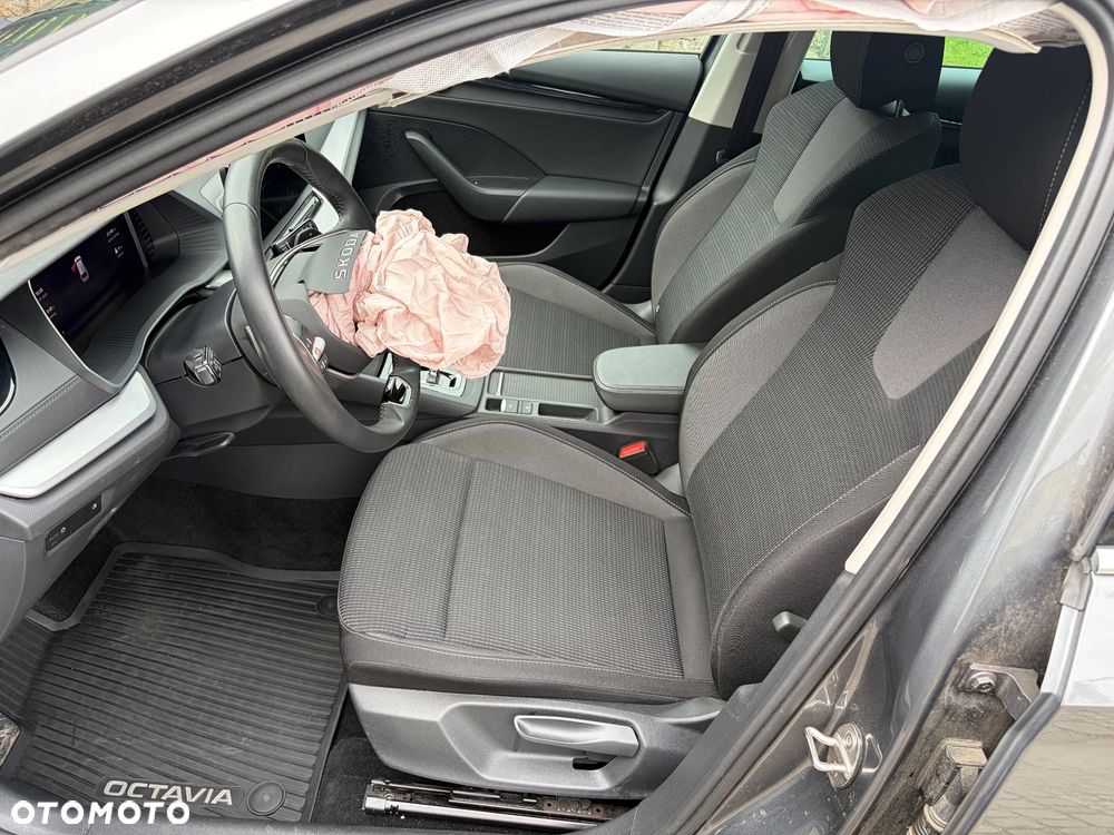 Skoda Octavia 2.0 TDI Drive Selection DSG - 15