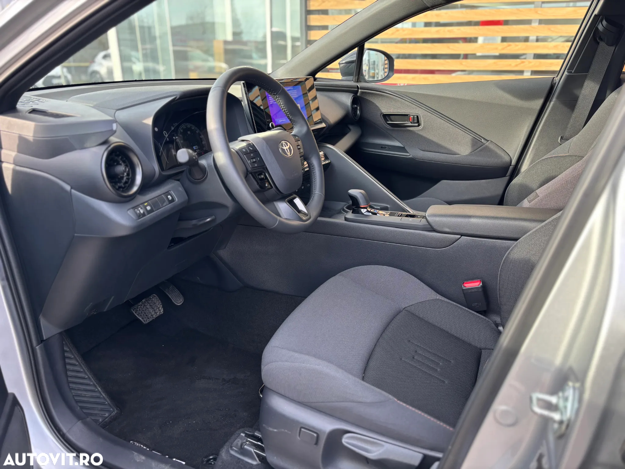Toyota C-HR - 9