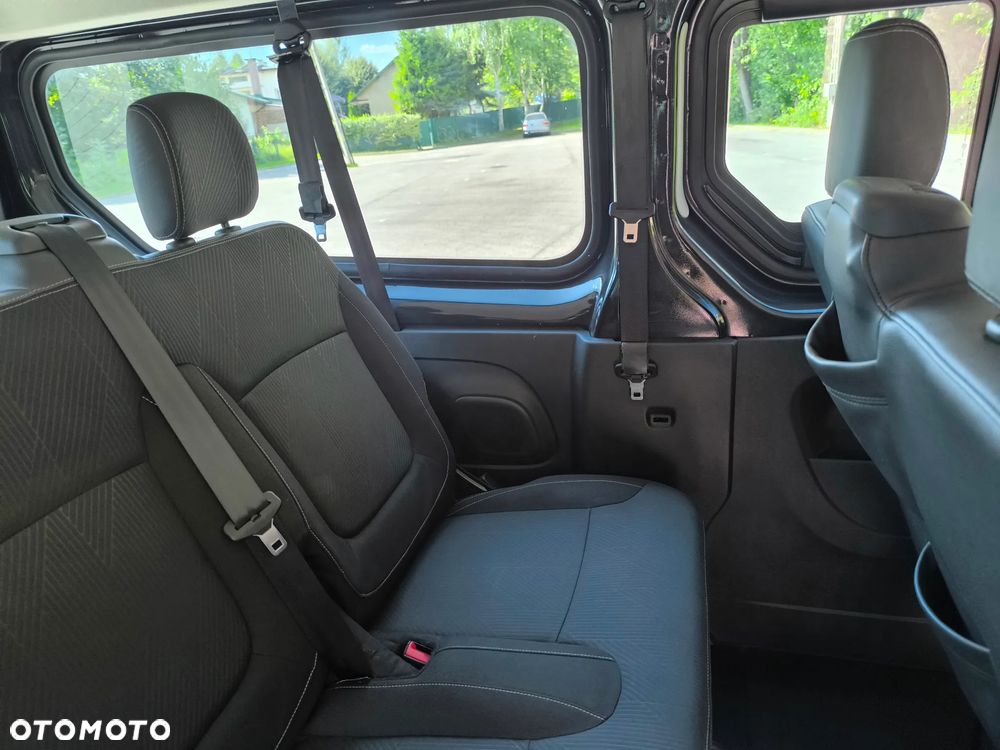 Renault Trafic Grand SpaceClass 2.0 dCi EDC - 25