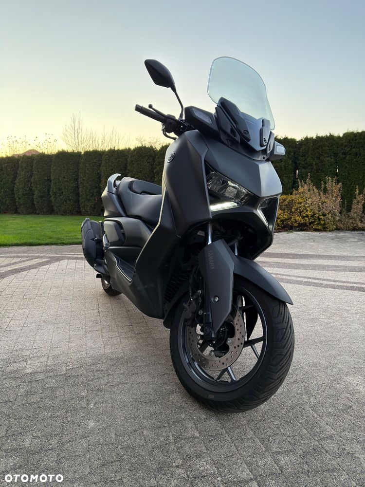 Yamaha X-max - 1