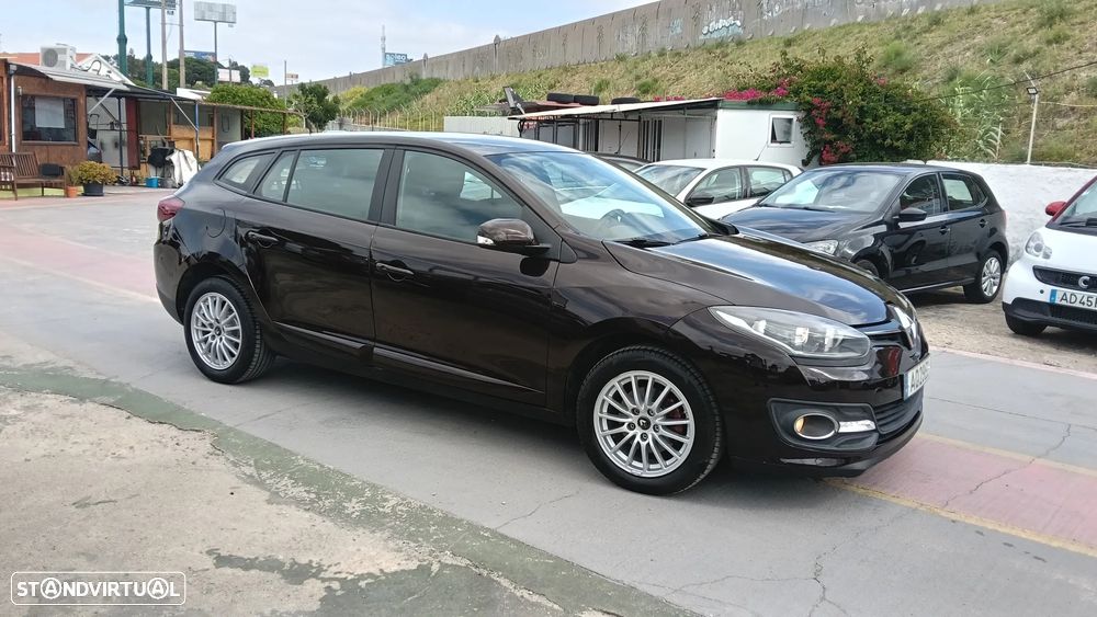 Renault Mégane Sport Tourer 1.5 dCi Confort - 4