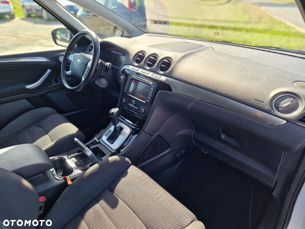 Ford S-Max 2.0 TDCi Titanium - 28