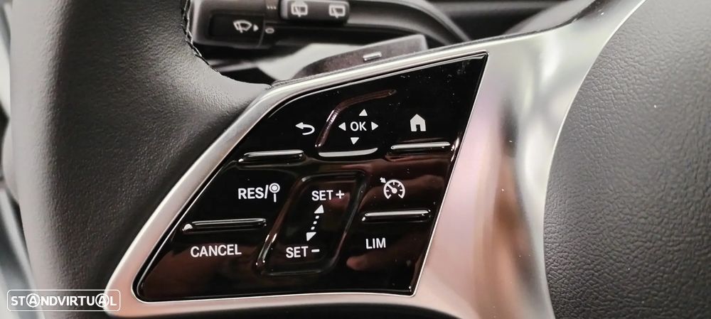 Mercedes-Benz CLA 200 d Shooting Brake Progressive Aut. - 24