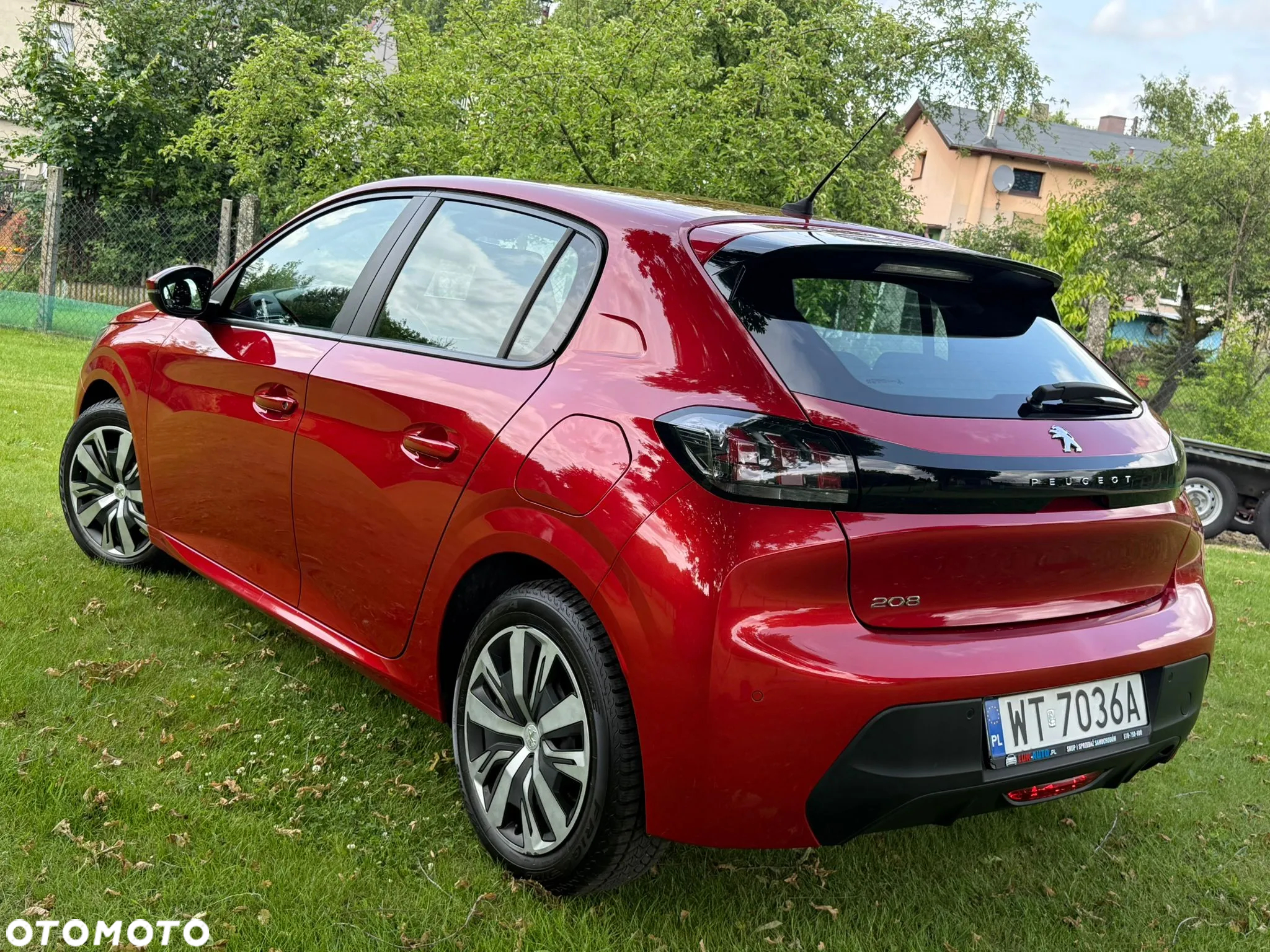 Peugeot 208 - 6