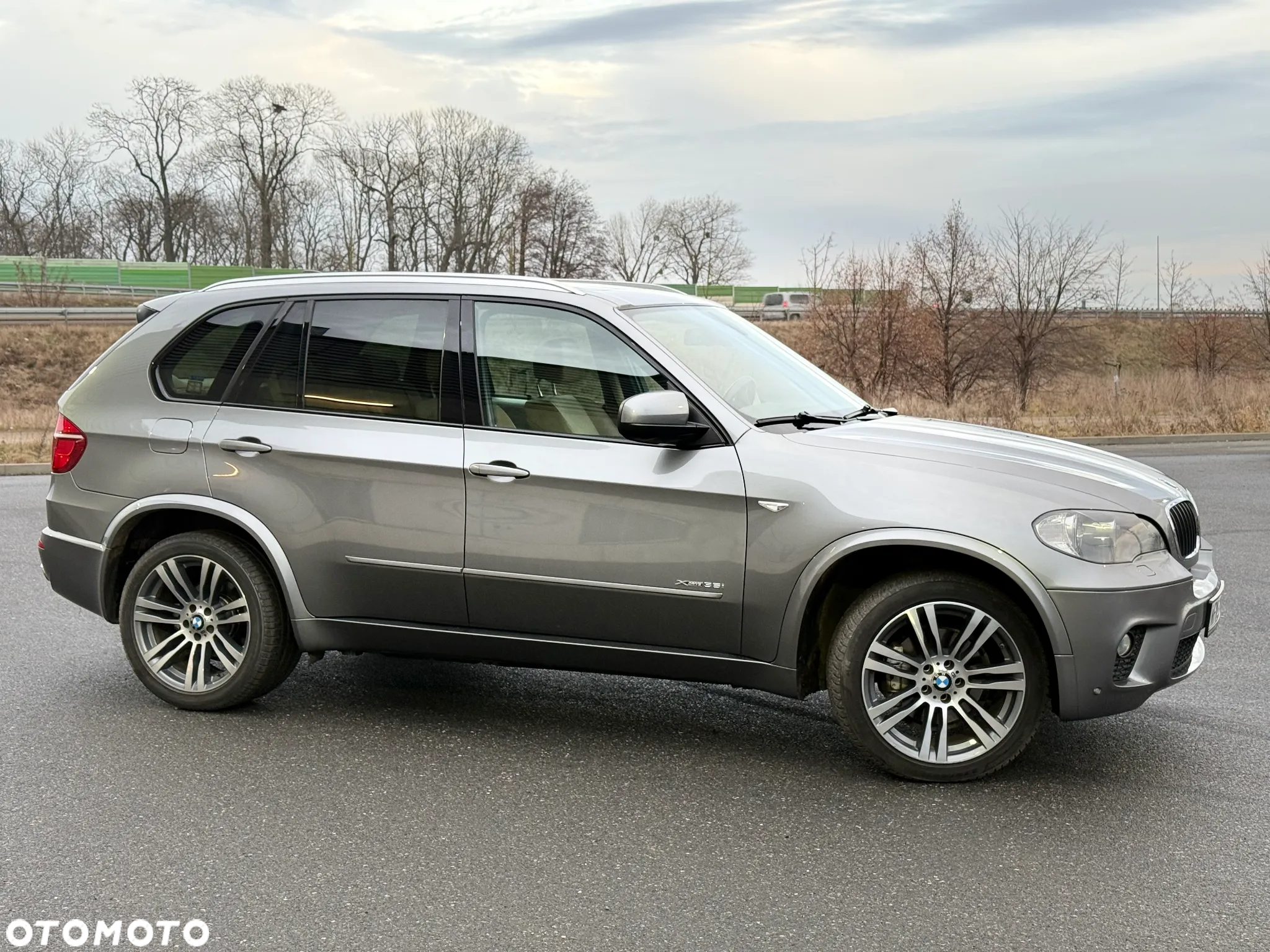 BMW X5 xDrive35i - 11