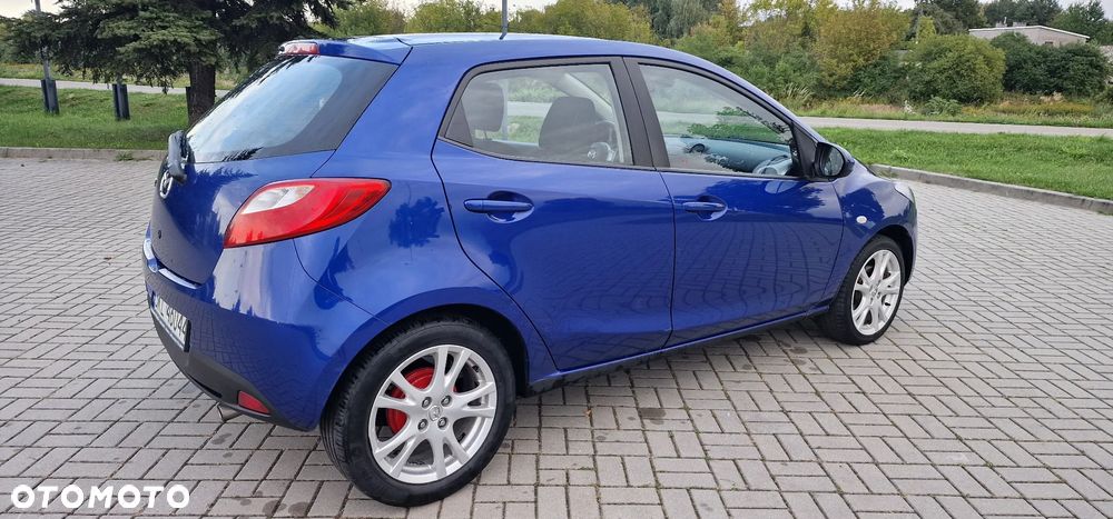 Mazda 2 - 13