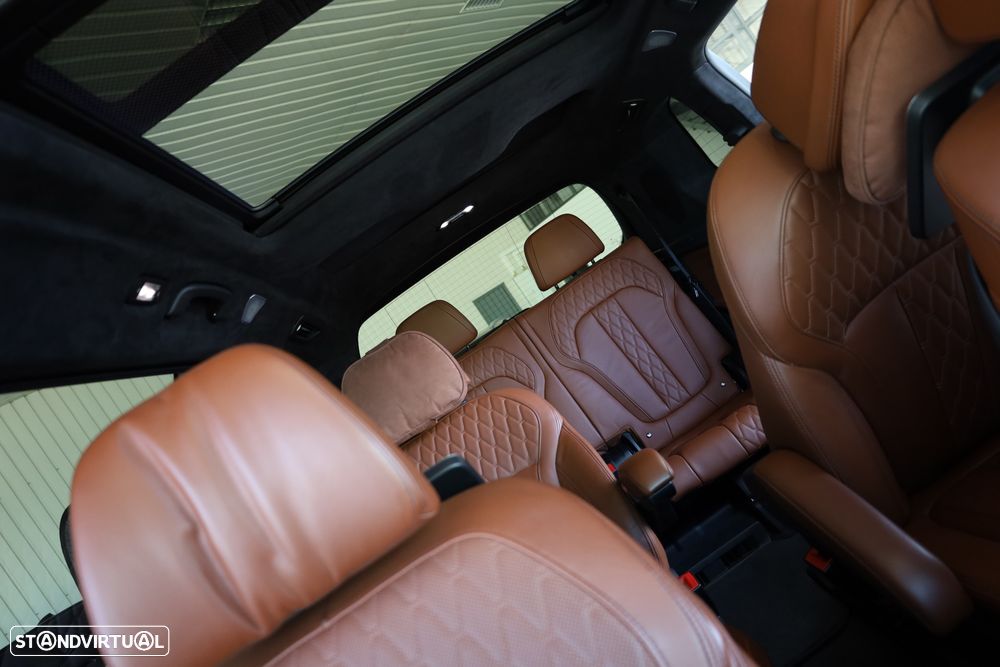 BMW X7 M50d - 26