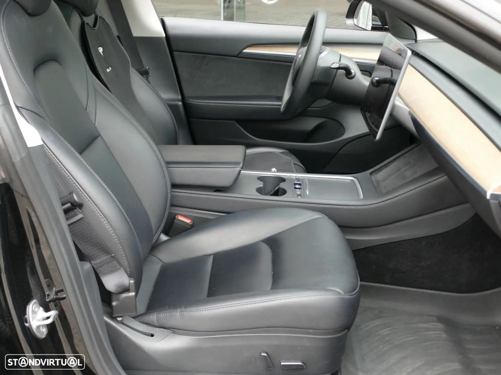 Tesla Model 3 Tração Traseira - 31