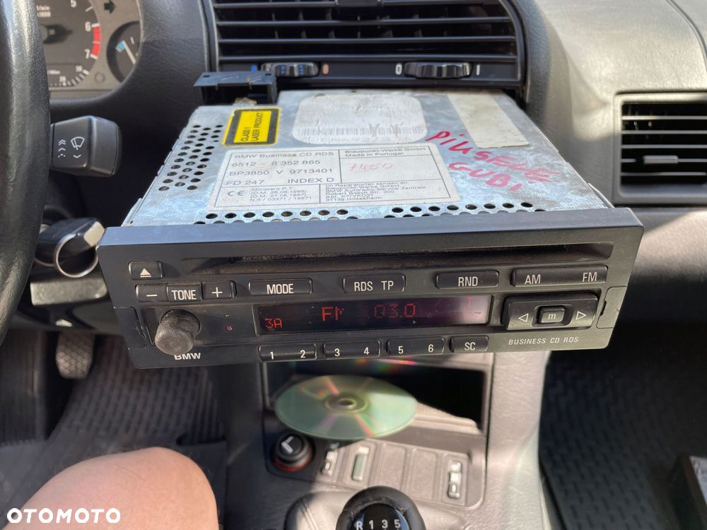 radio bmw business cd rds bmw e30 e32 e34 e36 z kodem - 1