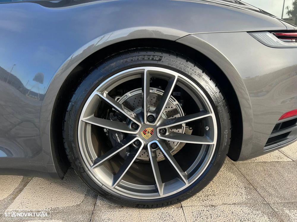 Porsche 911 (992) Carrera Cabriolet PDK - 21