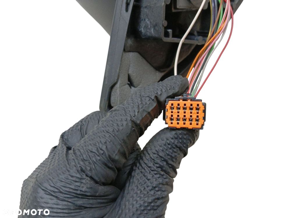 LUSTERKO LEWE PEUGEOT 308 II T9 (2014-2017) 1.6 BlueHDI 120KM 98088638XT - 3