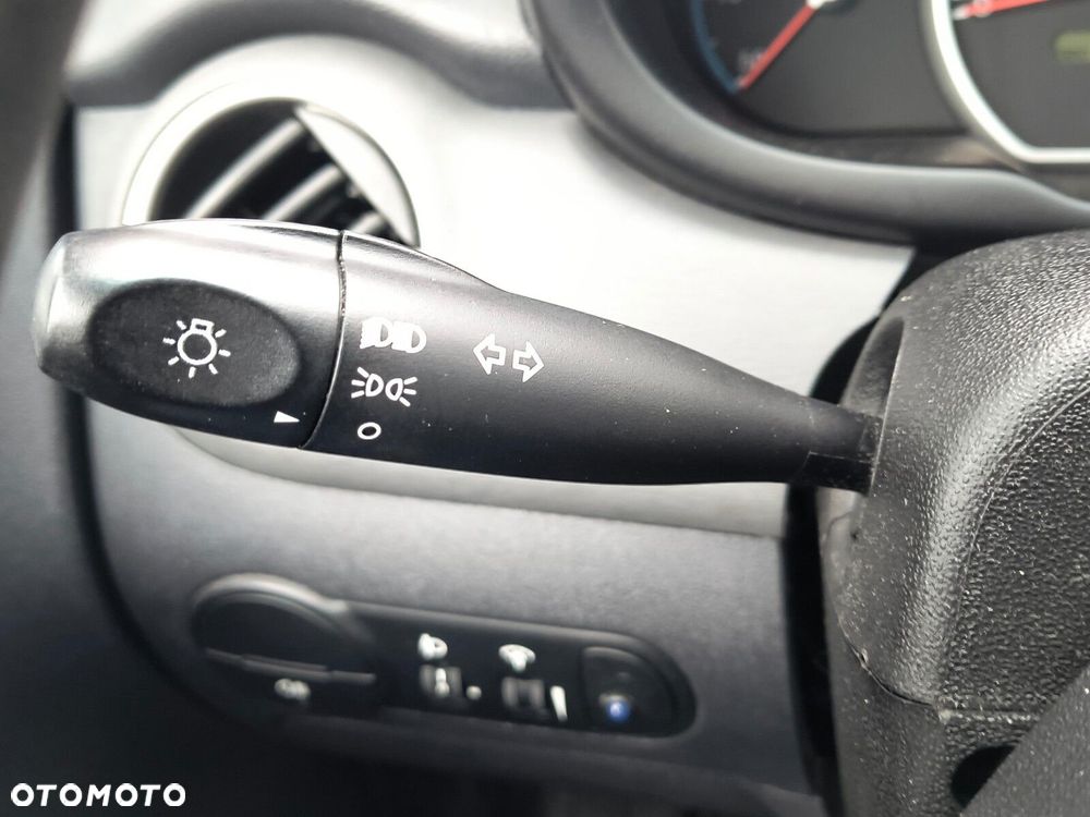 Hyundai i10 - 21
