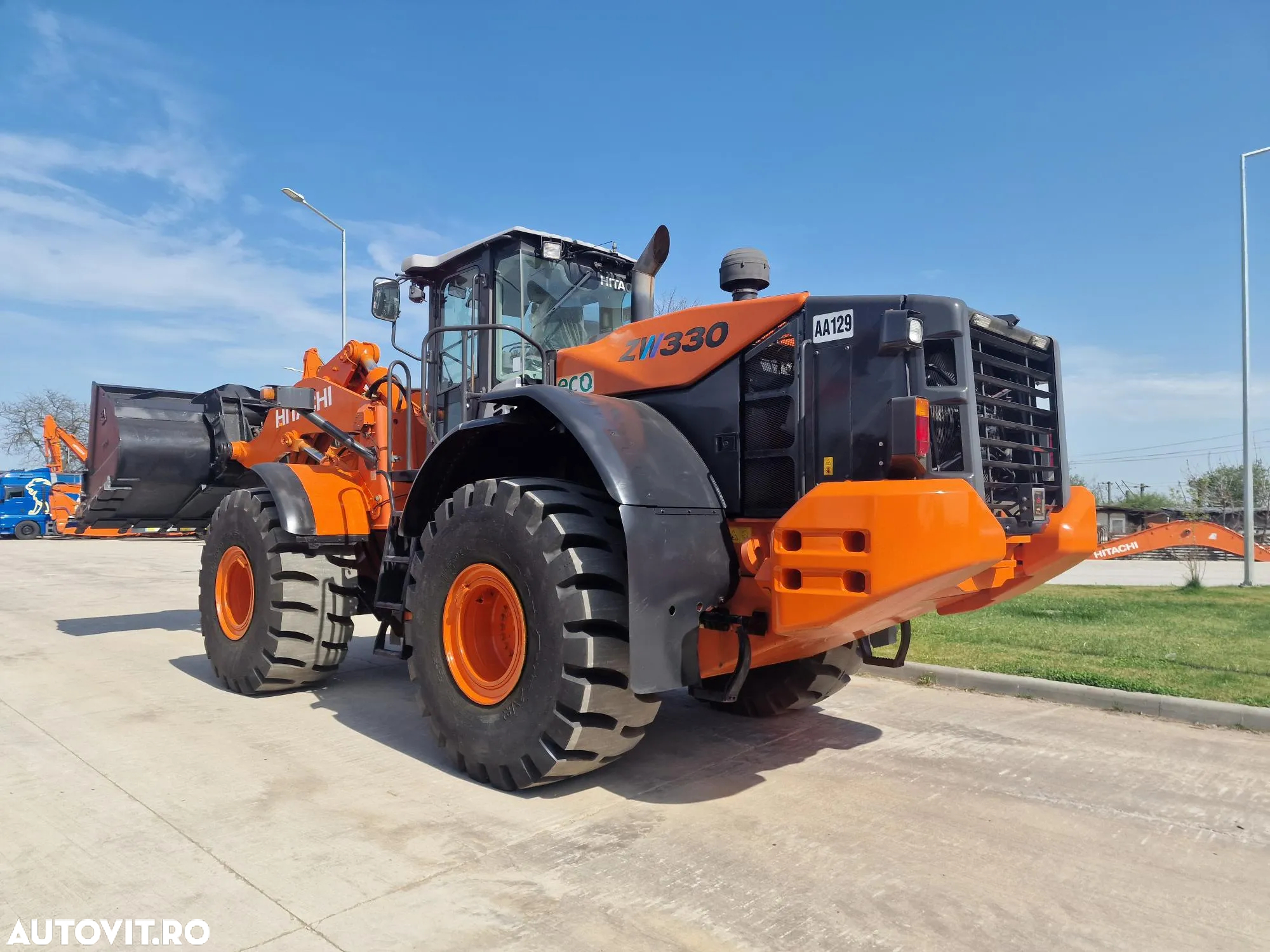 Hitachi ZW330-6, 2016, 7.477h, 33 tone, cupa 5,5mc cu dinti, Cupla rapida,Gresare automata, Anvelope NOI, STARE FOARTE BUNA-posibilitate leasing-PROMOTIE 109.900 EUR+Tva - 2