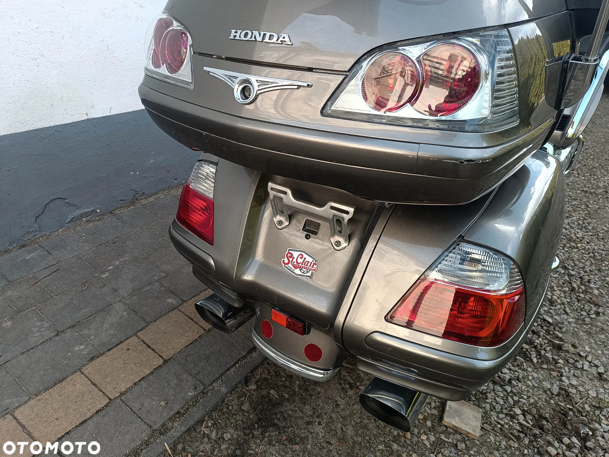 Honda GL - 28