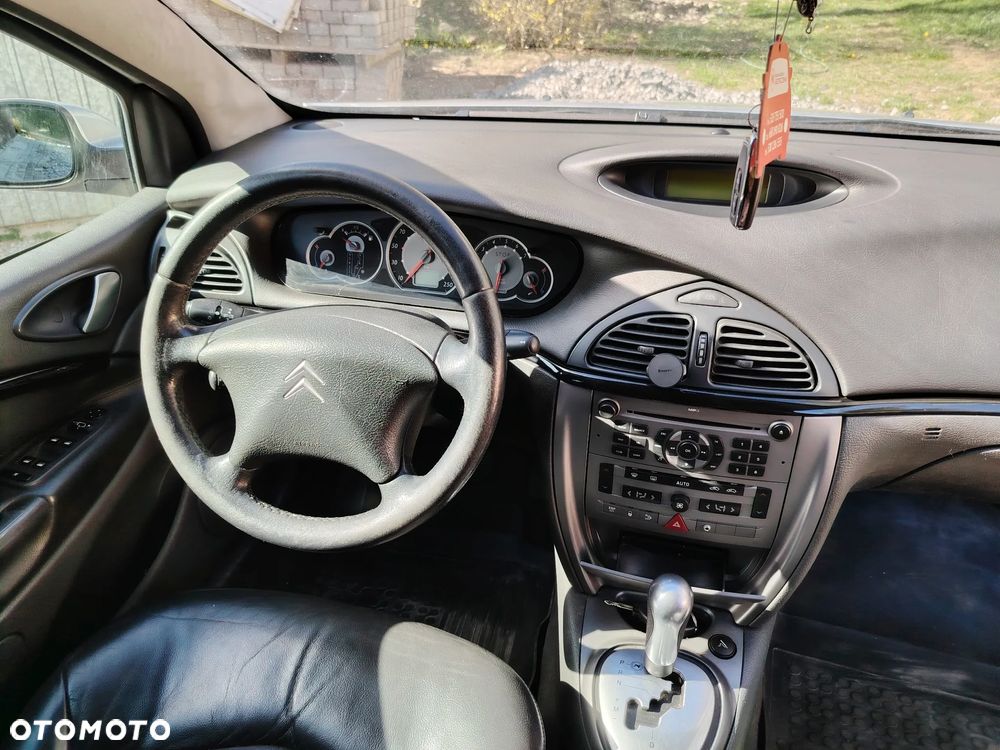 Citroën C5 2.0 HDi Exclusive - 17