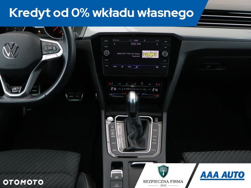 Volkswagen Passat Variant - 14