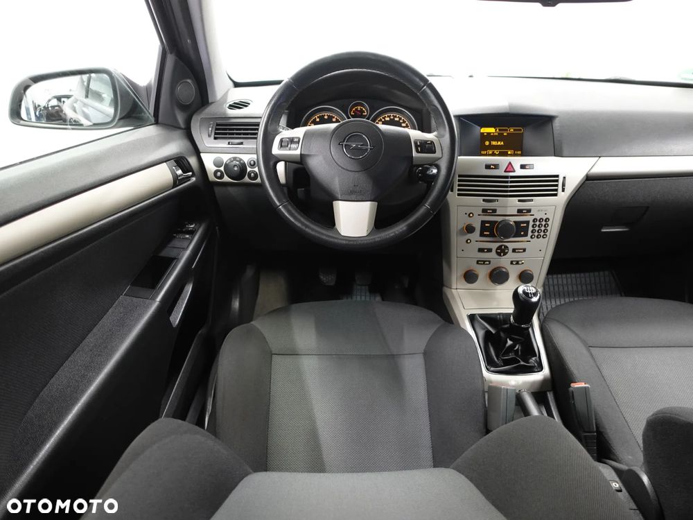Opel Astra - 28
