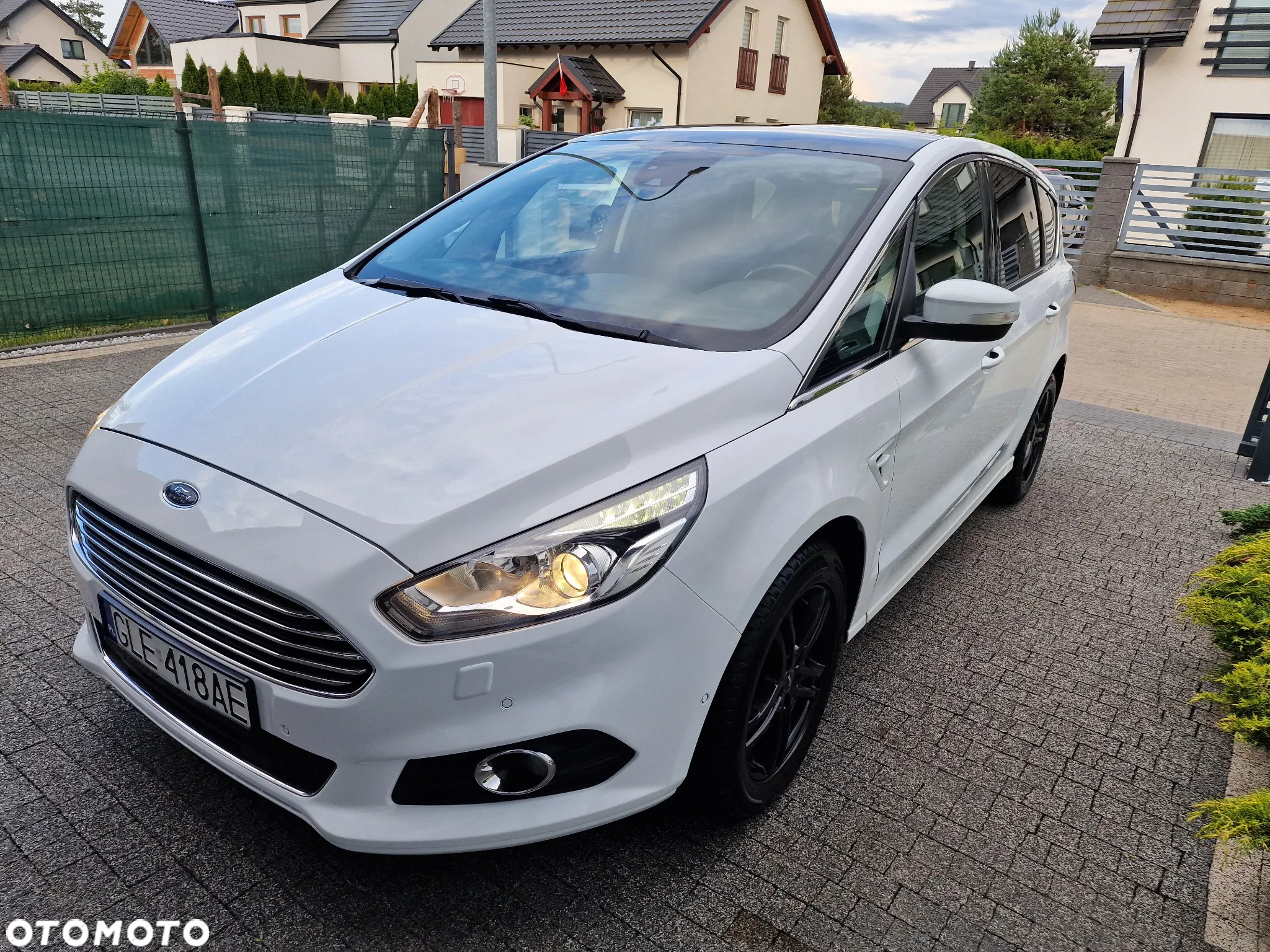 Ford S-Max 2.0 TDCi Titanium - 3