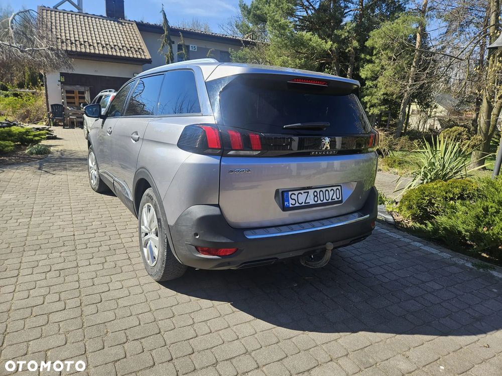 Peugeot 5008 1.5 BlueHDi Allure S&S EAT8 - 20