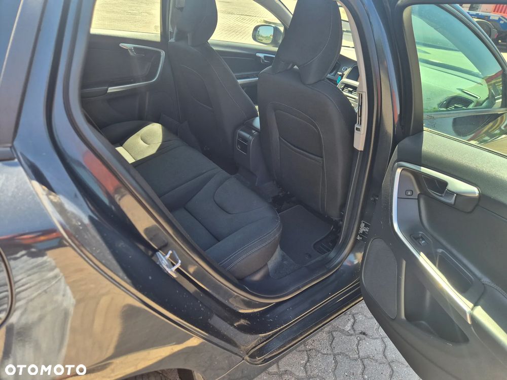 Volvo V60 - 14