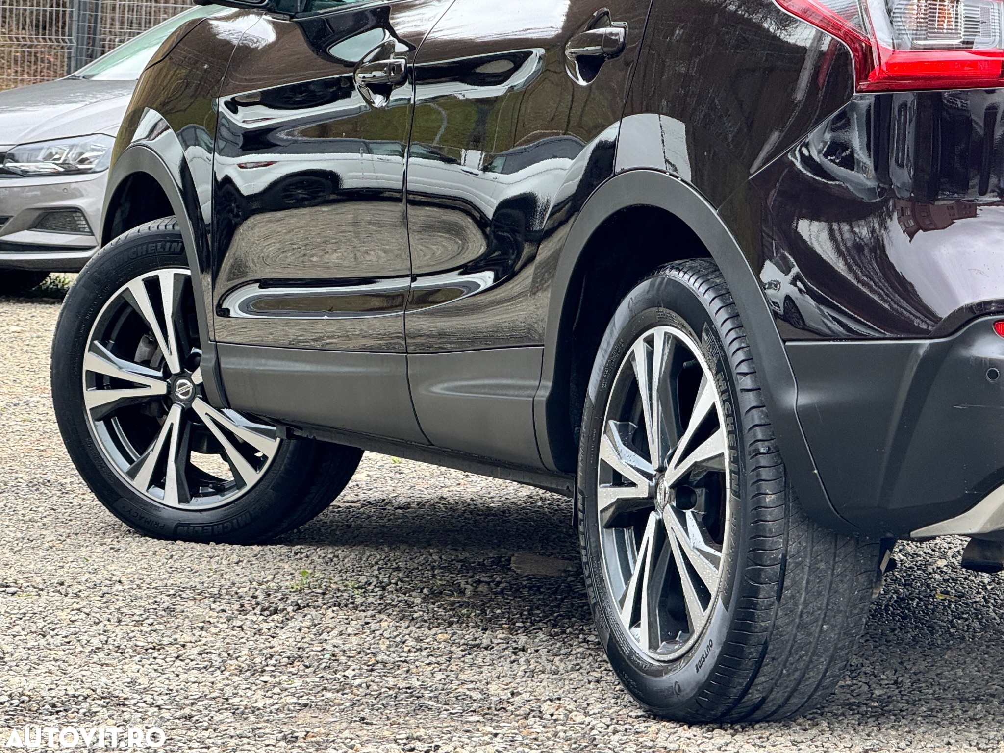 Nissan Qashqai 1.2 DIG-T Start/Stop N-Connecta - 13