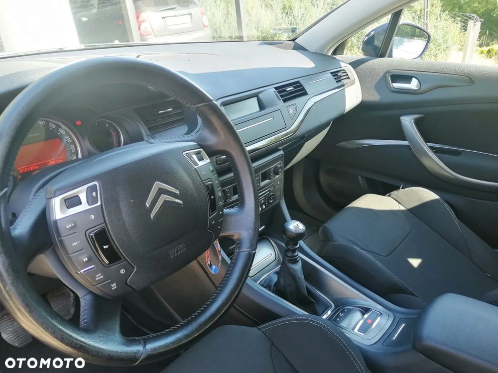 Citroën C5 2.0 HDi Confort - 17