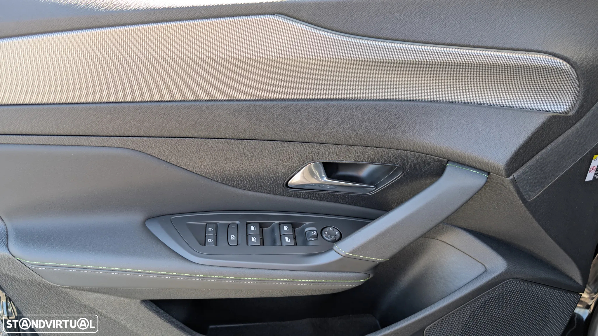 Peugeot 308 SW 1.5 BlueHDi GT EAT8 - 15