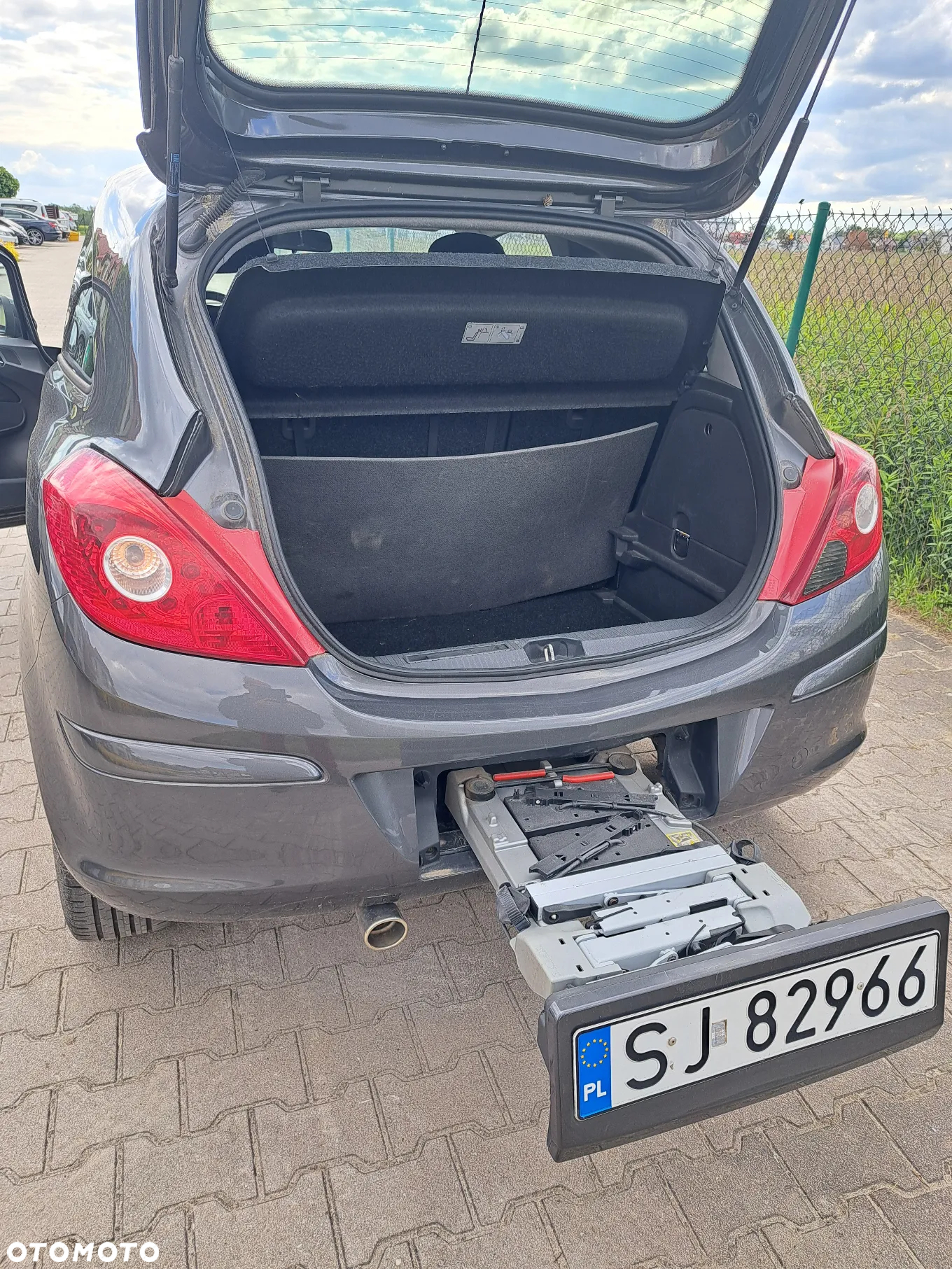 Opel Corsa - 12