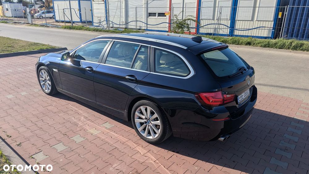 BMW Seria 5 520d Sport-Aut - 4