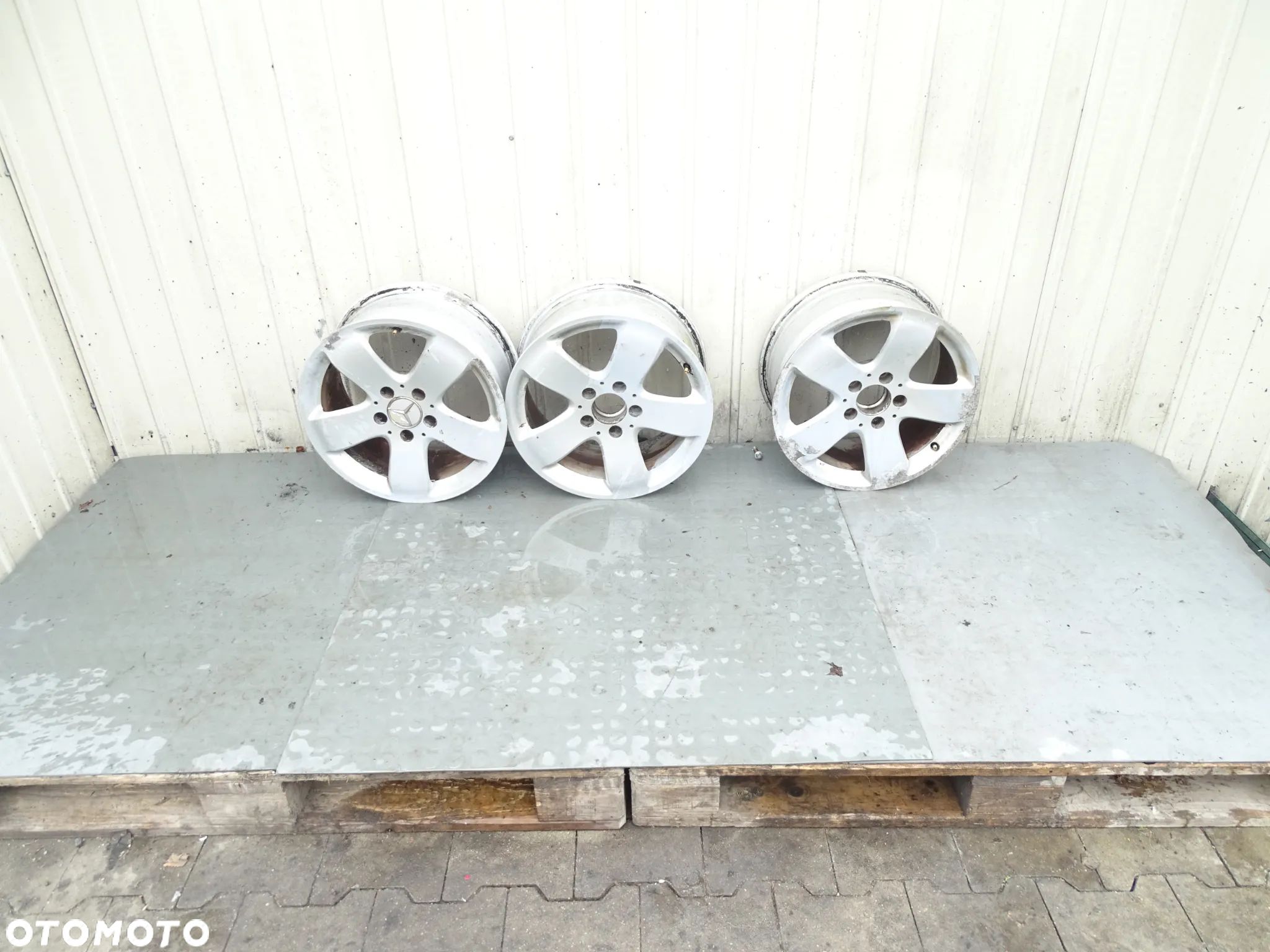 E klasa W211 Felgi 7.5Jx16 ET42 5x112 2114101502 - 1