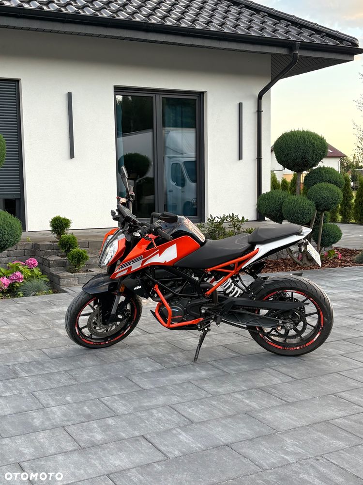 KTM Duke 125 - 1