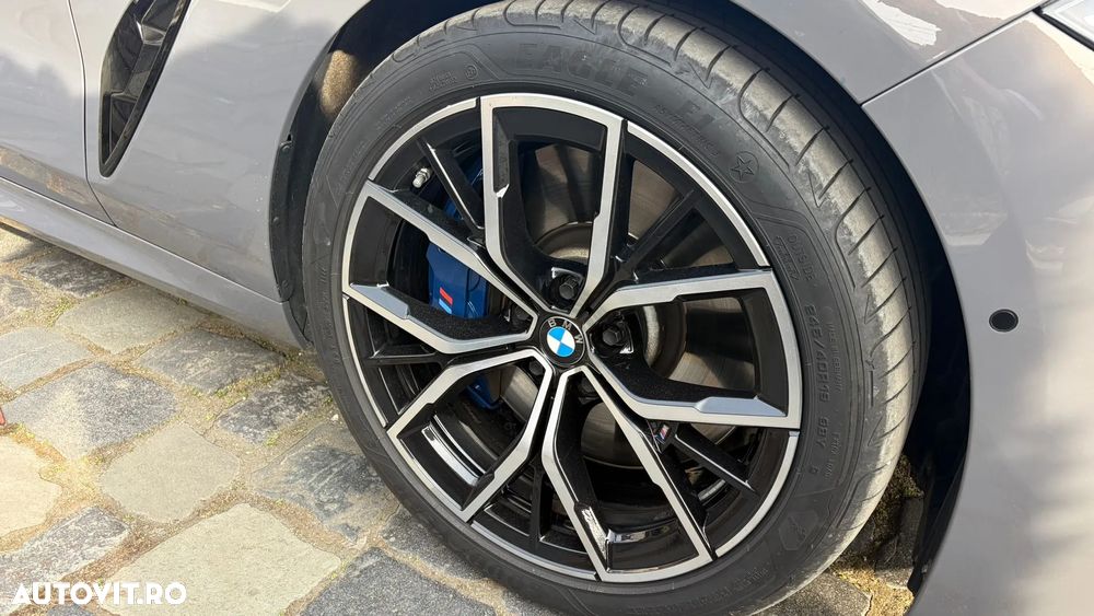BMW Seria 8 840i - 6