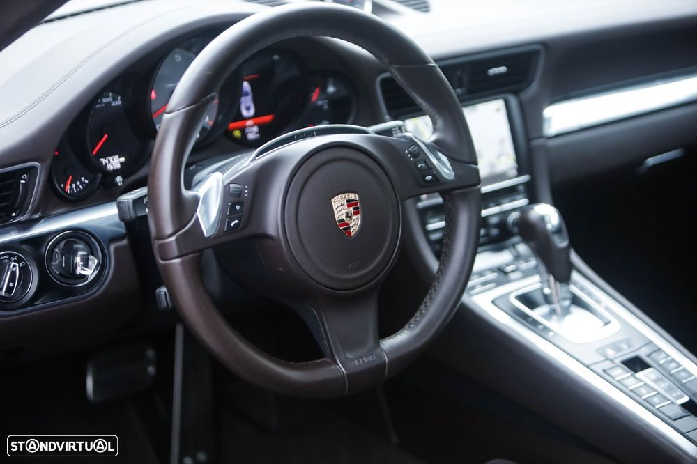 Porsche 911 (991) Carrera 4S PDK - 44