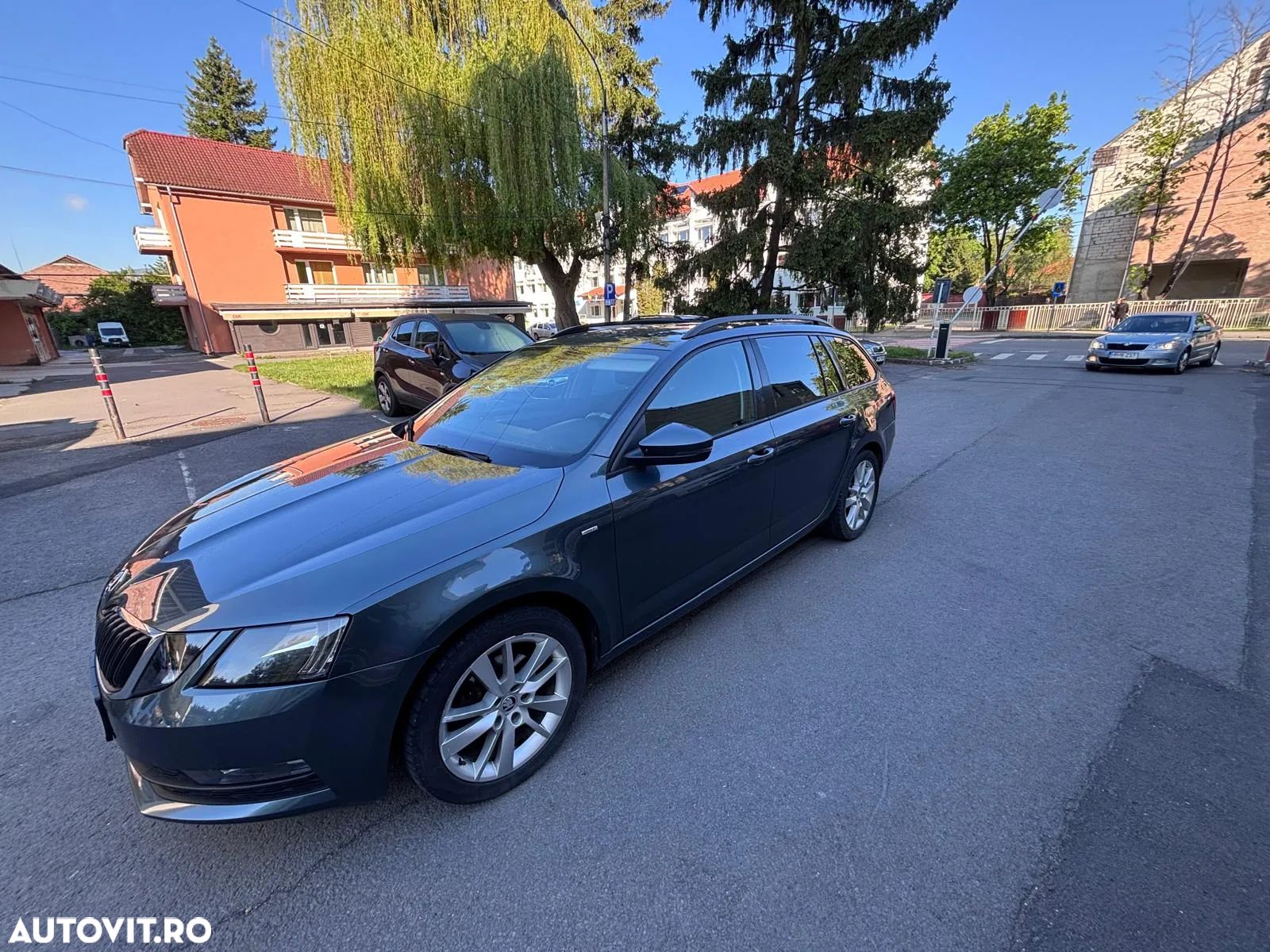 Skoda Octavia - 1
