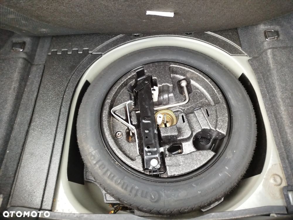 BMW Seria 5 - 33