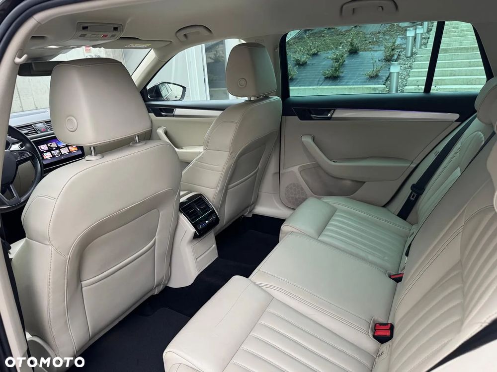 Skoda Superb 2.0 TDI 4x4 L&K DSG - 13