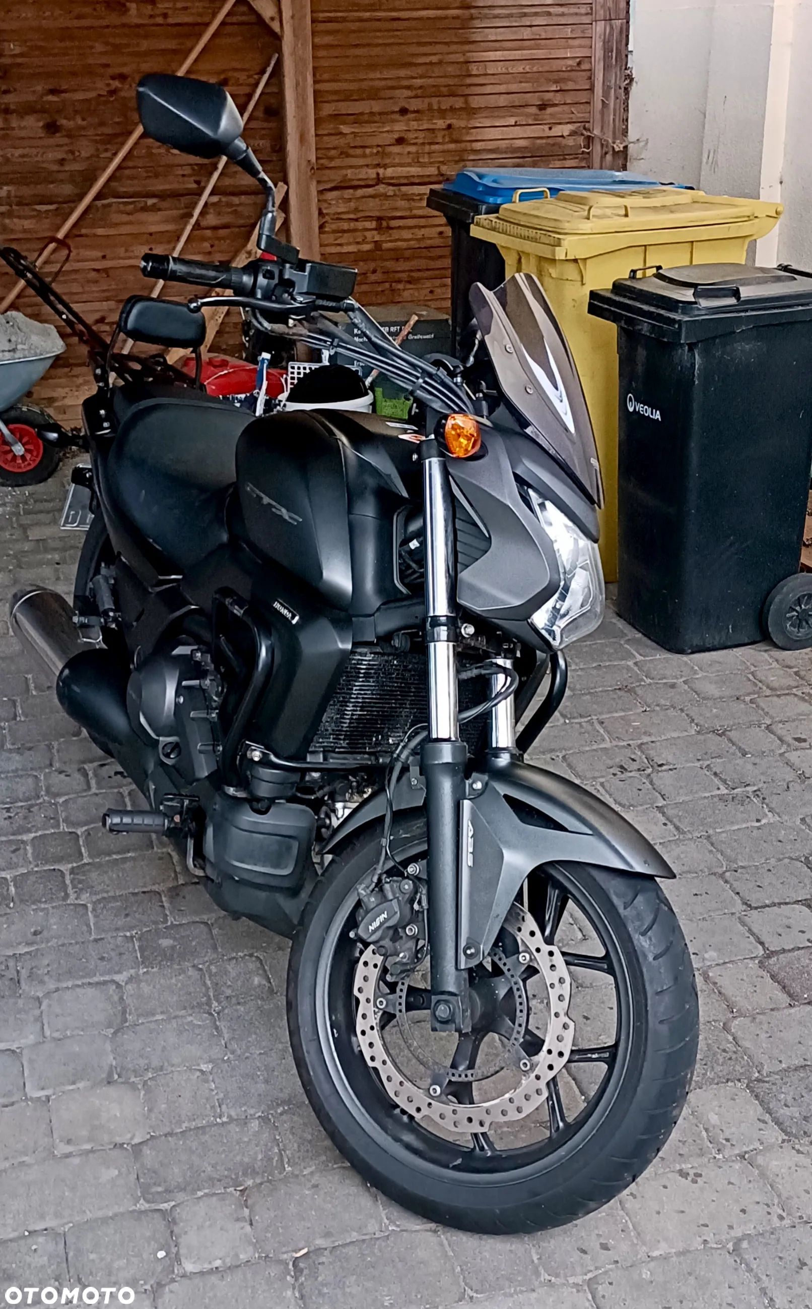 Honda CTX - 1
