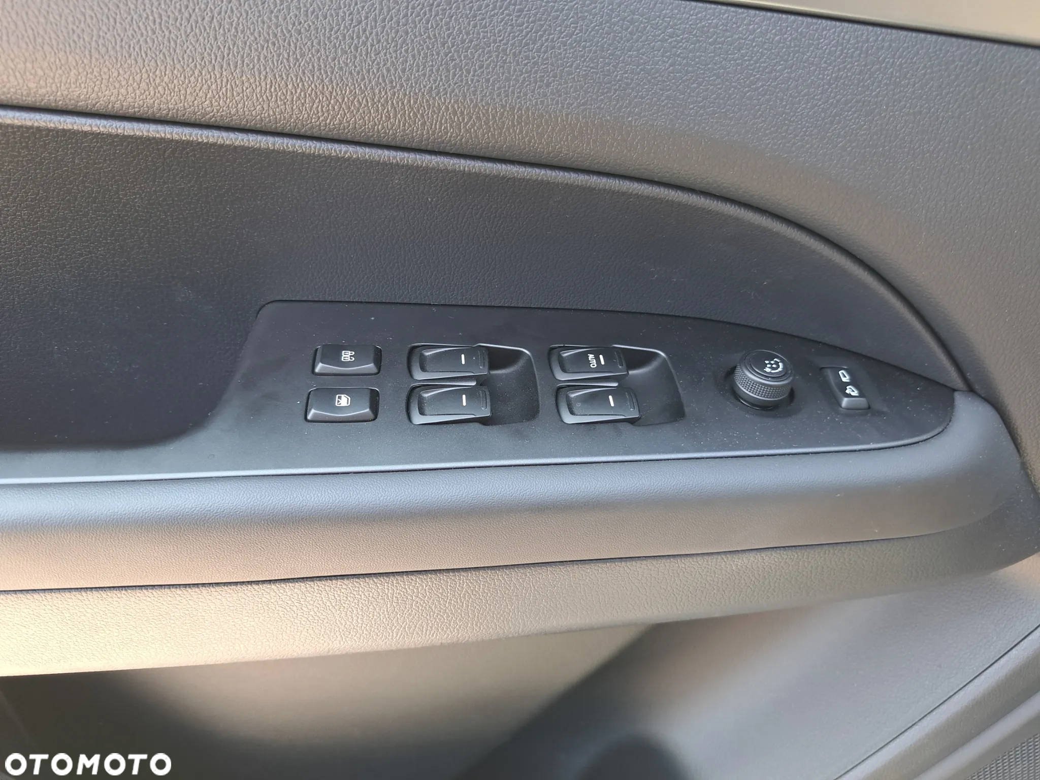 SsangYong Musso Grand - 14