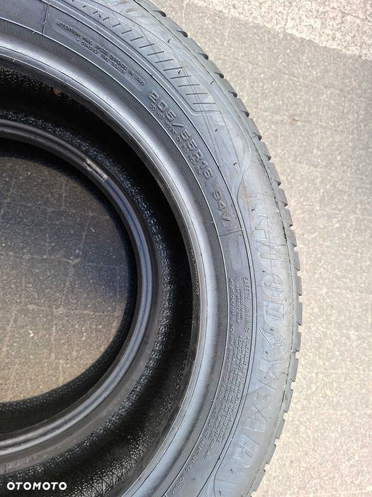 205/55R16 94V Goodyear Vector4seasons gen-3 para całoroczne PC31 2024 - 4