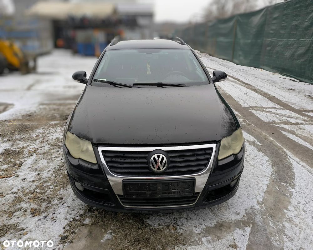 VW Passat B6 kombi 2.0 BMP L041 na części - 2