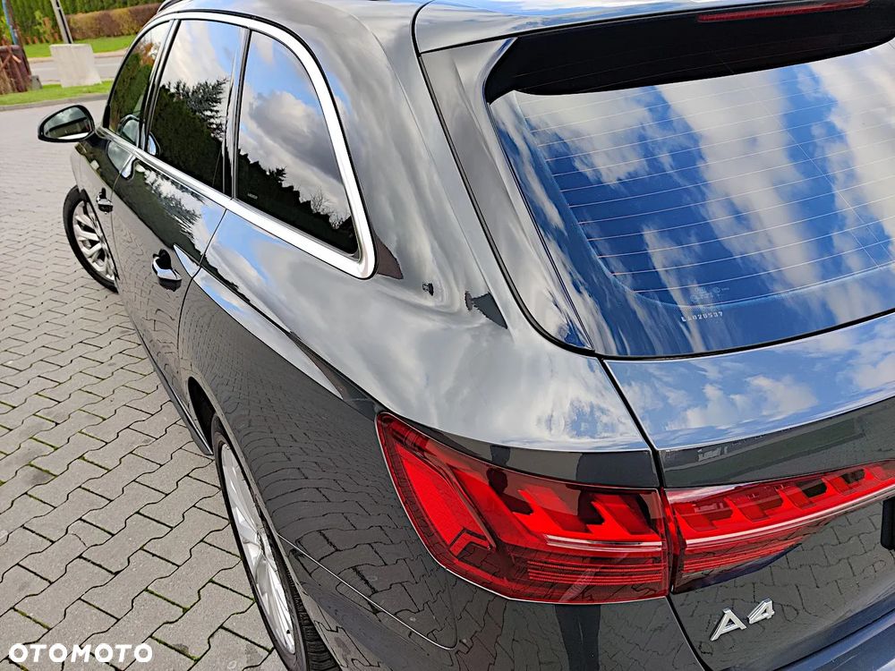 Audi A4 Avant 35 TDI S tronic - 32